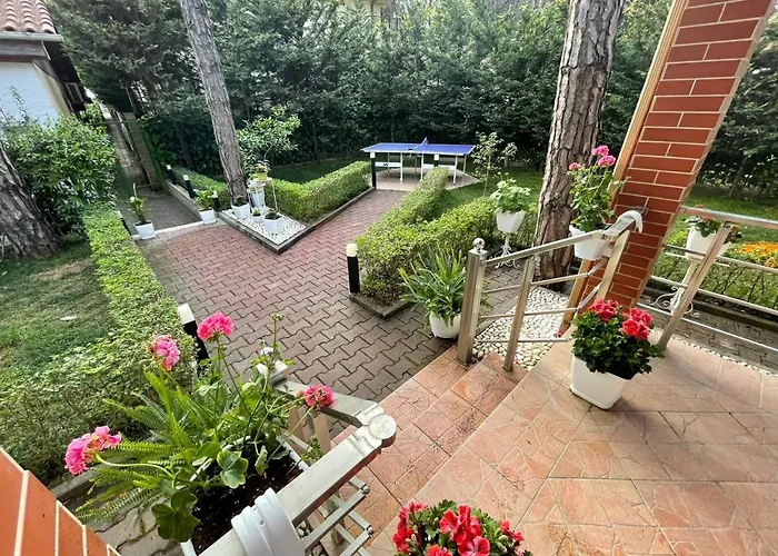 Seafront With A Stunning Garden *